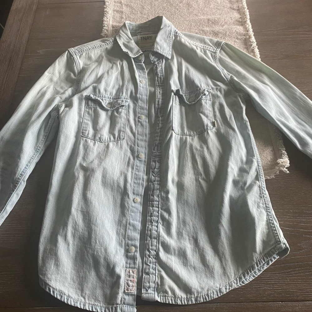 Aritzia TNA Denim Chambray Oversized Shirt - Small